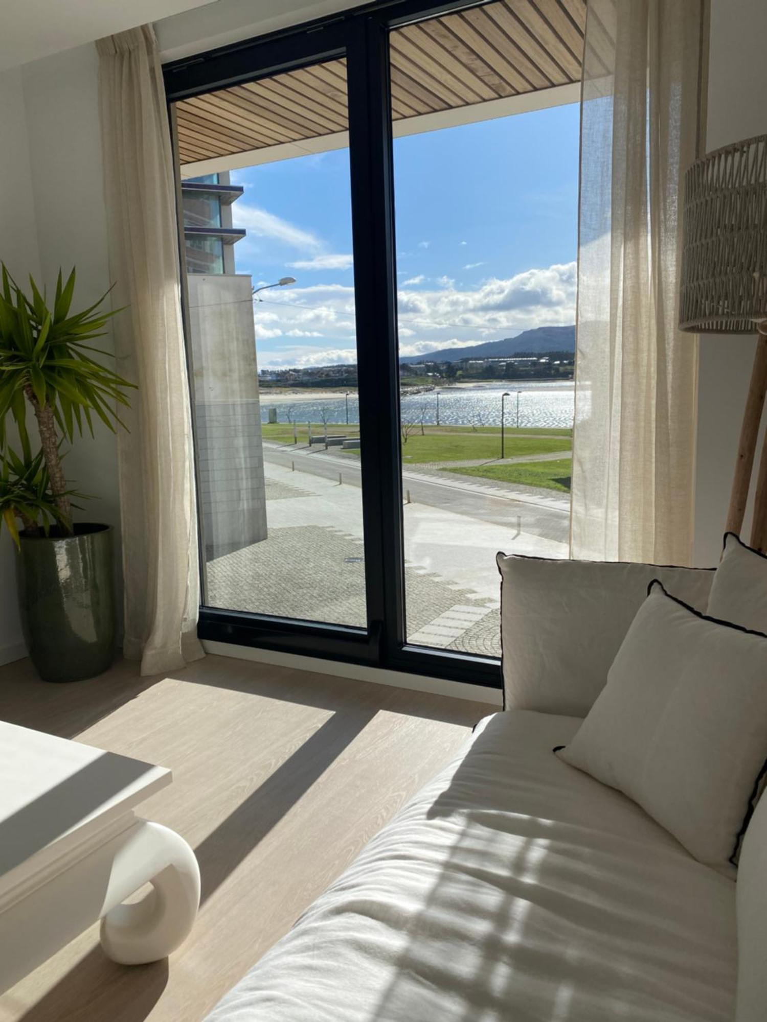 Apartamento A Estrenar En Foz Cofradia Deluxe Bagian luar foto