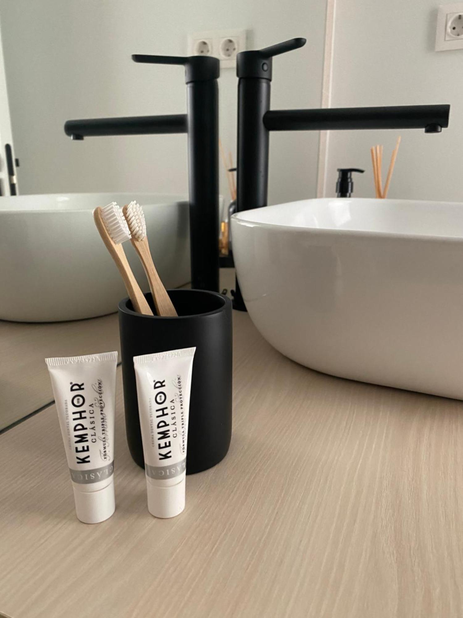 Apartamento A Estrenar En Foz Cofradia Deluxe Bagian luar foto
